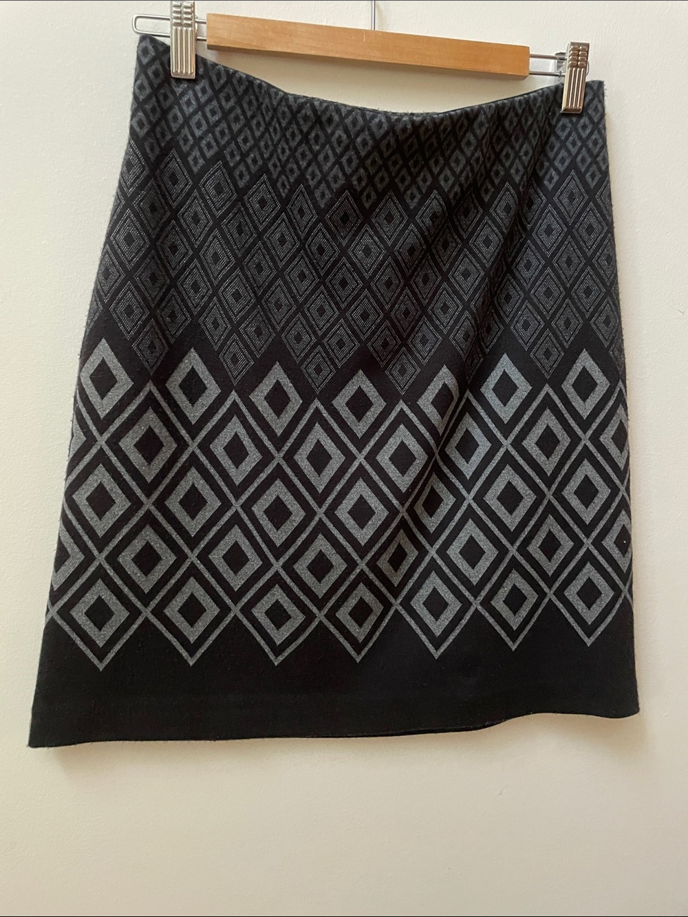 Vintage Black & Gray Geometric Knit Pencil Skirt